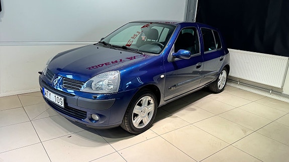 Renault Clio 2 of 5
