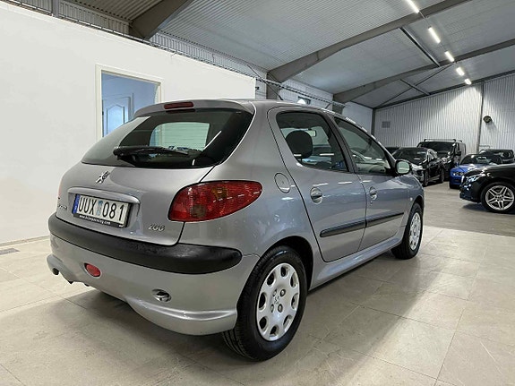 Peugeot 206 7 of 22