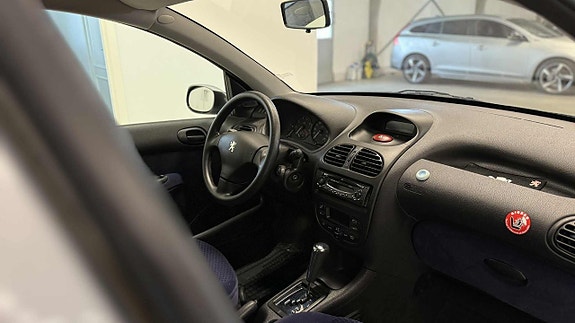 Peugeot 206 15 of 22