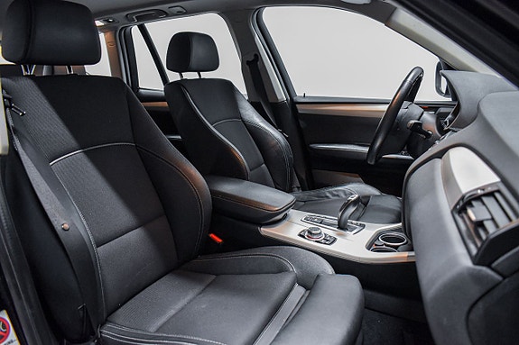 BMW X3 9 of 21