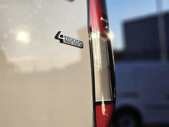 Volkswagen Caddy 8 of 19