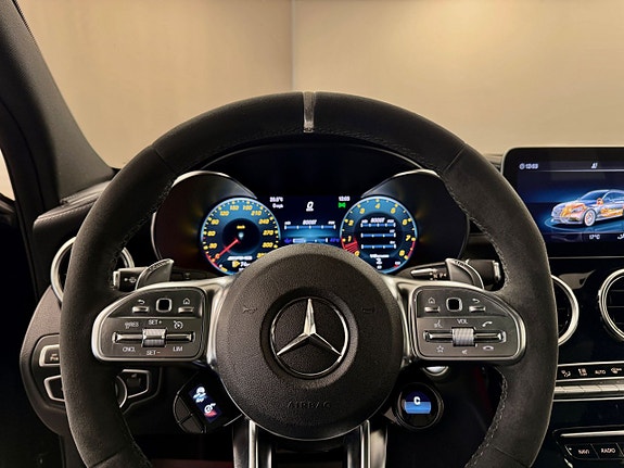 Mercedes-Benz C63 4 of 16