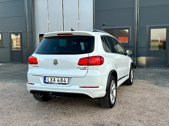 Volkswagen Tiguan 6 of 14