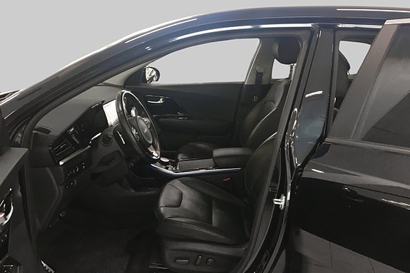 Kia e-Niro 8 of 12