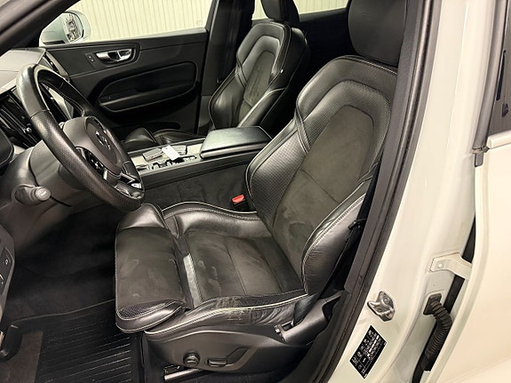 Volvo XC60 15 of 24