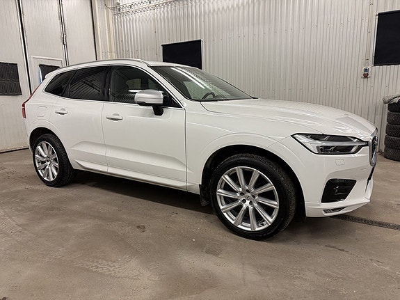 Volvo XC60 5 of 24