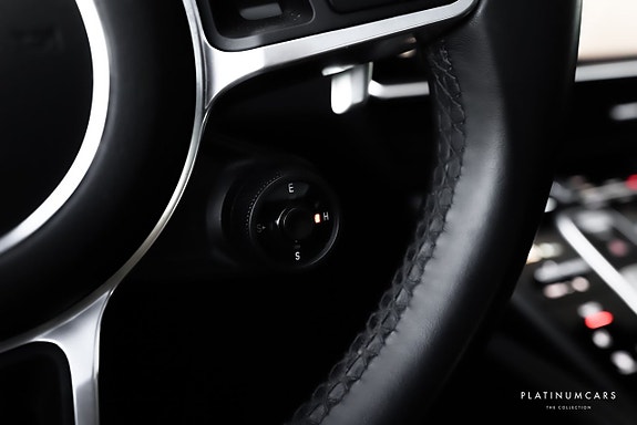 Porsche Cayenne Coupe 15 of 21