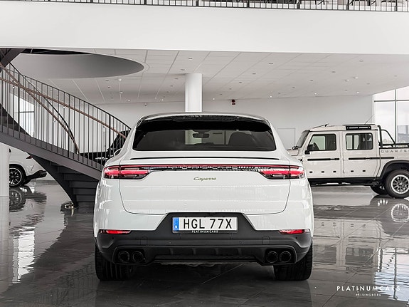 Porsche Cayenne Coupe 4 of 11