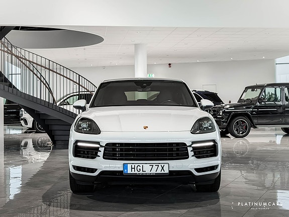 Porsche Cayenne Coupe 3 of 24