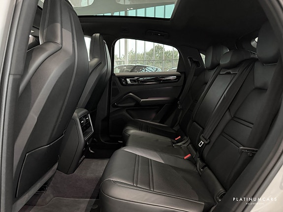 Porsche Cayenne Coupe 8 of 24