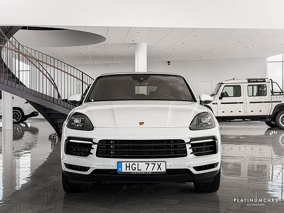 Porsche Cayenne Coupe 3 of 11