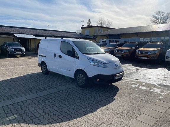 Nissan e-NV200 5 of 5