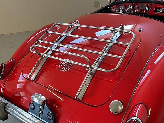 MG M 13 of 26