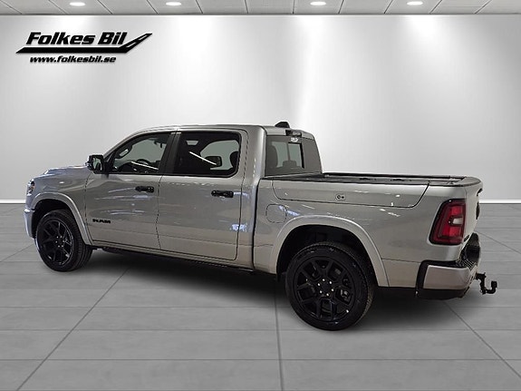 Dodge RAM 1500 5 of 5