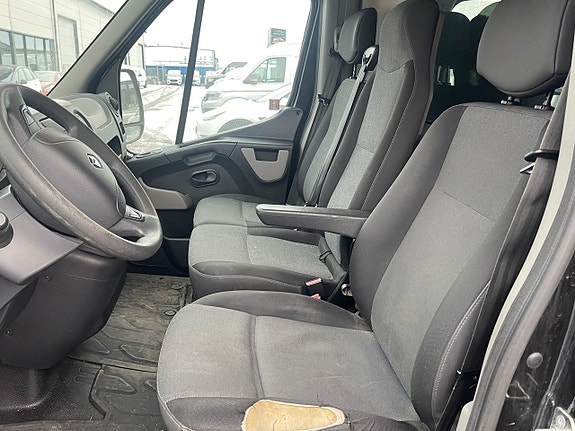 Renault Master 9 of 15