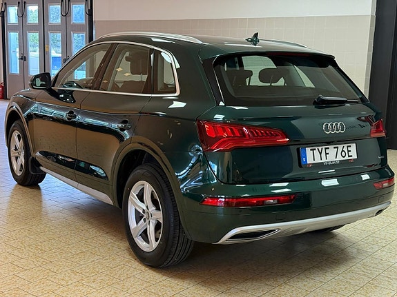 Audi Q5 4 of 5
