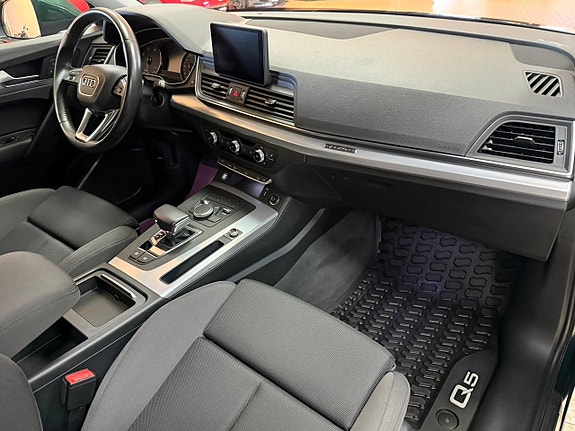 Audi Q5 18 of 27