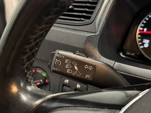 Volkswagen Caddy 19 of 23
