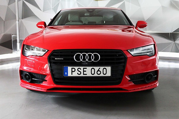 Audi A7 9 of 27