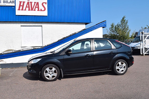 Ford Focus 12 of 12