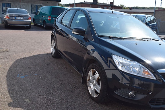 Ford Focus 3 of 12