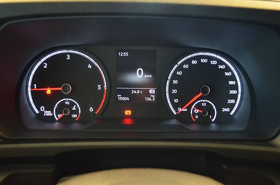 Volkswagen Caddy 24 of 26