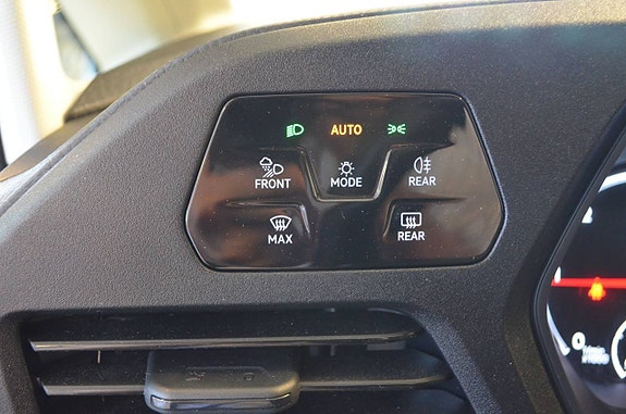 Volkswagen Caddy 25 of 26
