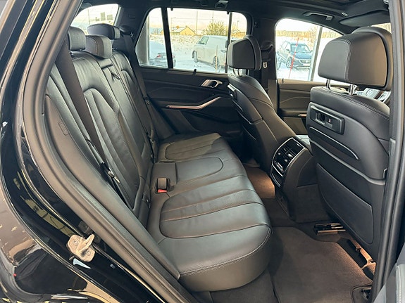 BMW X5 6 of 6