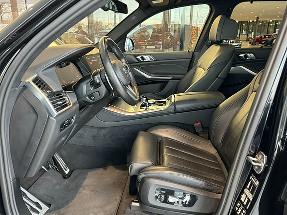 BMW X5 4 of 6