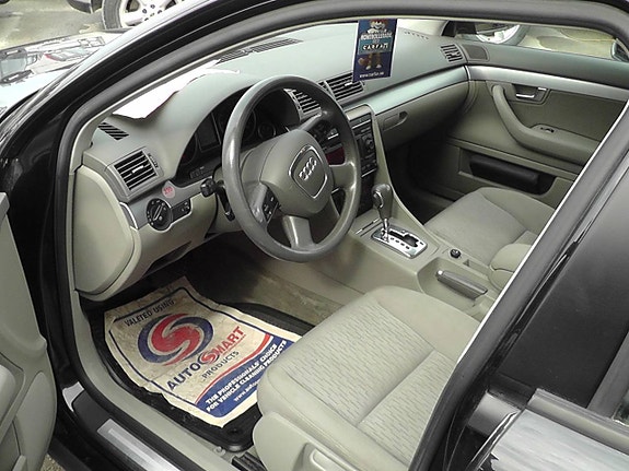 Audi A4 8 of 22