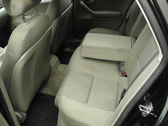 Audi A4 20 of 22