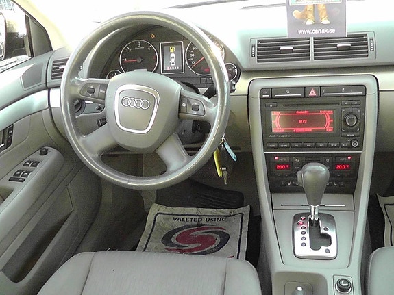 Audi A4 10 of 22