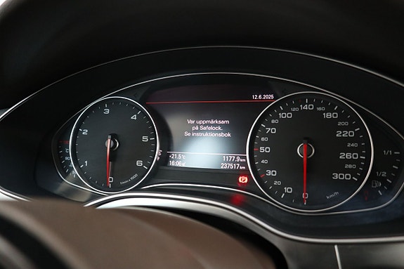 Audi A6 14 of 24
