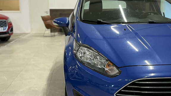 Ford Fiesta 7 of 18