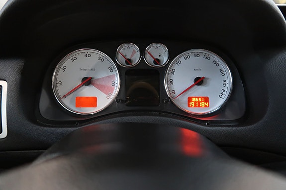Peugeot 307 CC 12 of 13