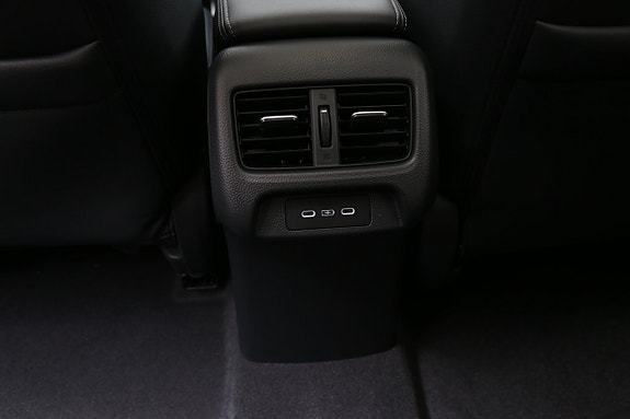Honda ZR-V 17 of 30
