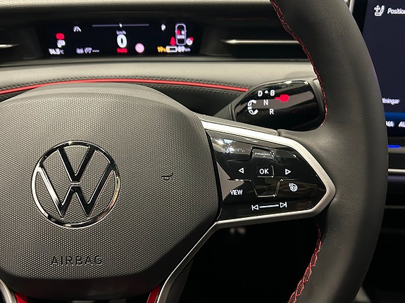 Volkswagen ID.7 18 of 23