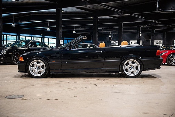 BMW 328 2 of 5
