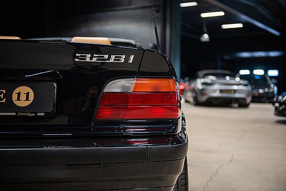 BMW 328 18 of 30