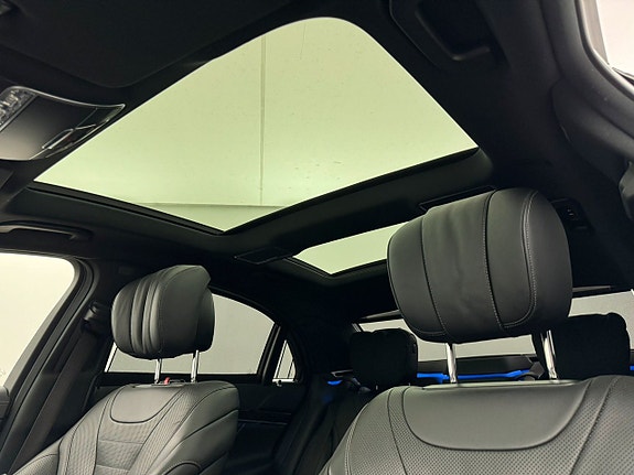Mercedes-Benz S450 11 of 26