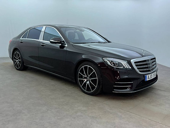 Mercedes-Benz S450 8 of 26