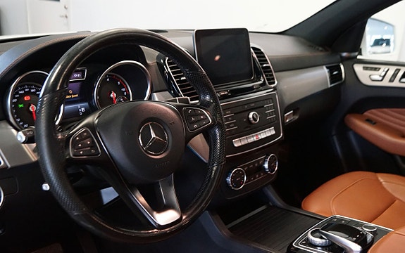 Mercedes-Benz GLE350 d 10 of 26