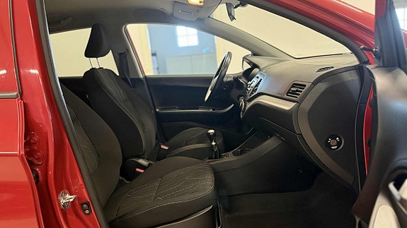 Kia Picanto 19 of 20