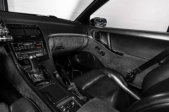 Nissan 300 ZX 17 of 26