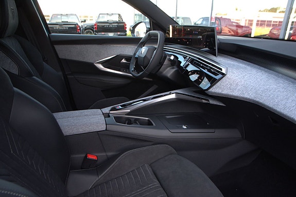 Peugeot 3008 10 of 15