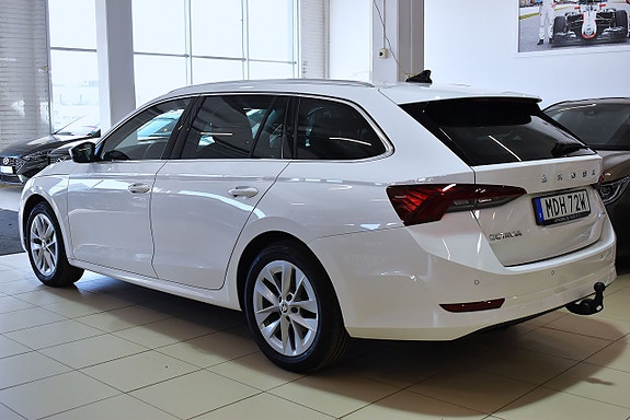 Skoda Octavia 3 of 5