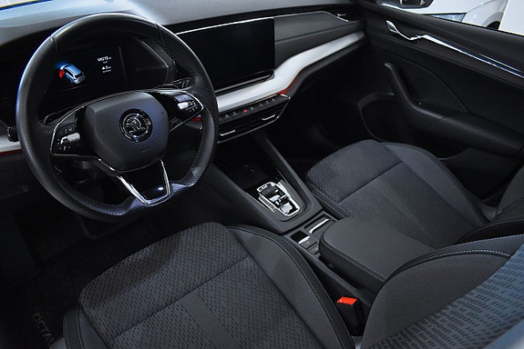 Skoda Octavia 9 of 26