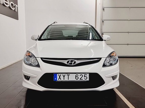 Hyundai i30 3 of 19