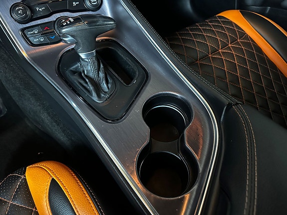 Dodge Challenger 17 of 17
