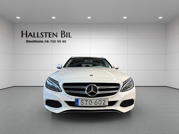 Mercedes-Benz C 350 e 2 of 23